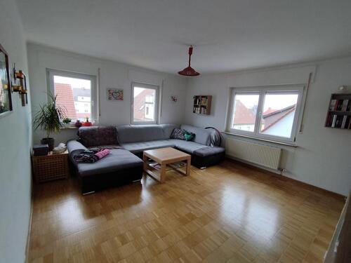 Foto - Mietwohnung 2. OG, 90,5 qm - 695,00&nbsp;EUR Kaltmiete, ca.&nbsp; 90,50&nbsp;m&sup2;
