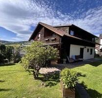 gepflegtes Einfamilienhaus mit 1015m² Garten - Arrach