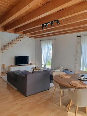 Foto - Helle 2-Zimmer-Maisonette-Wohnung mit Balkon und Hegau-Blick in A