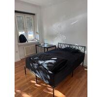 4-zimmer wohnung - 600,00&nbsp;EUR Kaltmiete, ca.&nbsp; 20,00&nbsp;m&sup2; in Berlin (PLZ: 14052) Charlottenburg-Wilmersdorf