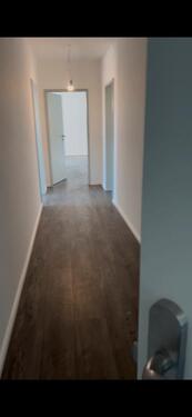 Foto - Helle 4-Zimmer-Wohnung im Staffelgeschoss mit Balkon & Parkplatz