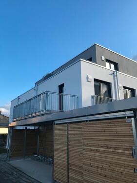 Foto - Modernes und helles 1 Zimmer - Apartment mit großer Dachterrasse