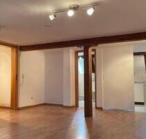 Gemütliche 1 Zimmer Wohnung mit Altbaucharme inkl. Stellplatz - Heimsheim