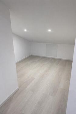 Foto - 2 Zimmer Dachgeschoßwohnung zur Miete in Saarlouis