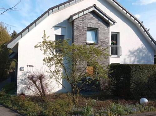 Foto - Freundliche helle Wohnung in stadtnaher Lage 87 m² mit Garten