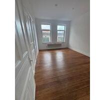 Helle 3-Zi.-Altbauwohnung|69m2|Uni-Nähe|von priv|1.OG - Kiel Blücherplatz