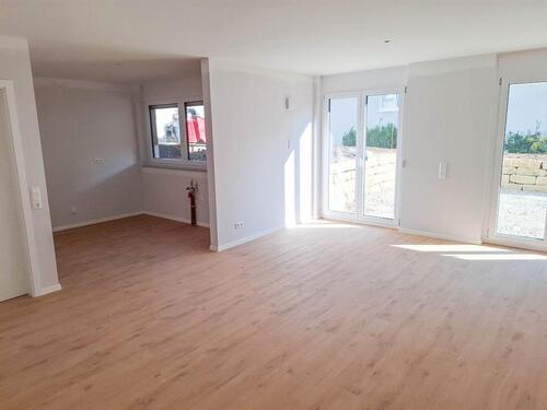 Foto - Tolle 3-Zimmer-Wohnung mit Terrasse und Gartenanteil