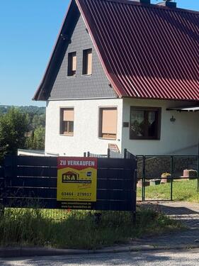 Foto - Einfamilienhaus mit großem Grundstück zu verkaufen