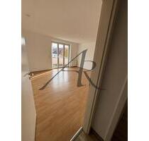 schicke 3-Zimmer-Wohnung im Villenviertel mit Balkon - Stendal