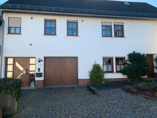 Foto - 1-2 Familien Haus, Naturnah und dich zentral