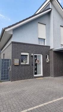 Foto - Einfamilienhaus zu verkaufen - 330.000,00&nbsp;EUR Kaufpreis, ca.&nbsp; 115,00&nbsp;m&sup2;