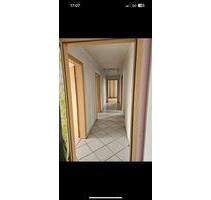 NACHMIETER 4ZKB IN DIERDORF WIENAU