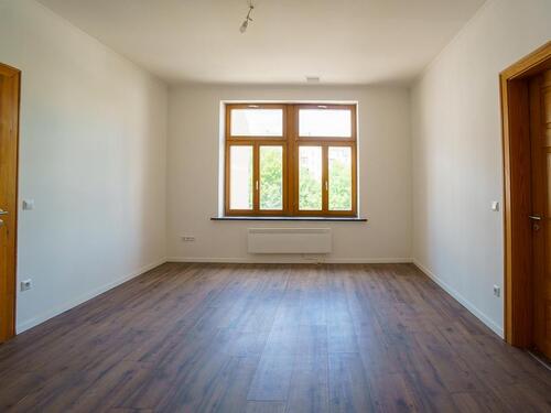 Foto - Erstbezug nach Renovierung – großzügige 4 Raum Wohnung mit durchdachtem Grundriss