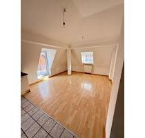 Traumhafte 2 Zimmer Dachgeschosswohnung im Ostallgäu - Biessenhofen