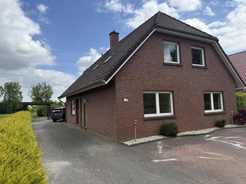 Foto - Mehrfamilienhaus, Wohnhaus zum Kaufen in Wiesmoor