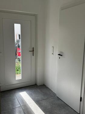 Foto - Erstbezug 2,5 Zimmerwohnung mit Einbauküche