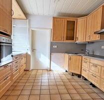 Wohnung in Zweifamilienhaus auf privatem Pferdehof frei - Schlitz