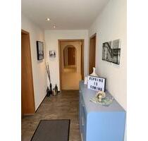 Helle, EG-WOHNUNG in 2-Familienhaus, Blick ins Wiesental - Möckmühl