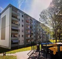 Vermietete 3 Zimmer WohnungBalkonKellerKFZ Stellplatz - Mülsen