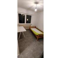 Studierendenzimmer in WG Nähe Köln - Hürth