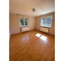 3-Zimmer-Wohnung in Hallstadt - 730,00&nbsp;EUR Kaltmiete, ca.&nbsp; 70,00&nbsp;m&sup2; in Hallstadt (PLZ: 96103)