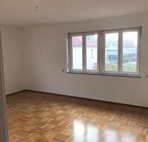 3-ZiWhg. in ruhiger Lage in SW-Zentrum (nähe SchaefflerAOK) - Schweinfurt Haardt