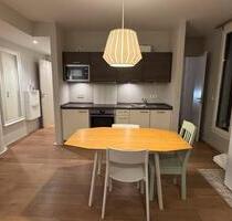 Möbilierte 2- Zimmerwohnung in Charlottenburg Berlin - Hamburg Eppendorf