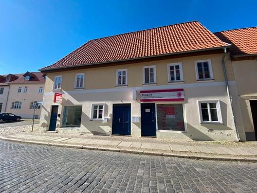Foto - Gewerberaum mit Schaufenster • 70 m² • zentrale Lage • vielseitig nutzbar