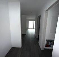 Charmante Dachgeschosswohnung in ruhiger Lage mit Einbauküche. - Osnabrück Gretesch