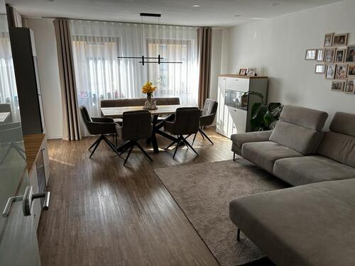 Foto - Eigentumswohnung ohne Makler 4-Zimmer EBK Bäder Stellplatz