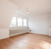 Top renoviert! 3-ZKB + Balkon + Garage + großer Kellerraum - Bielefeld Brackwede