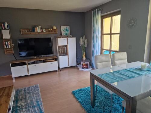 Foto - Möblierte 3 Zimmer Erdgeschosswohnung mit Terrasse und Garten