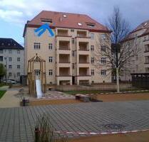 Helle 2 Zimmer Dachgeschosswohnung mit viel Komfort + Tageslicht - Leipzig Nord