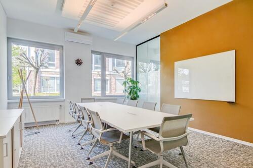 Foto - Privater Büroraum für 4 Person in Regus Centro