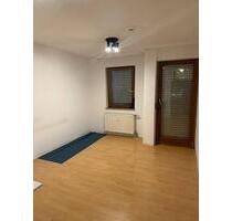 Wohnung zu vermieten - 450,00&nbsp;EUR Kaltmiete, ca.&nbsp; 19,00&nbsp;m&sup2; in Mainz (PLZ: 55130) Laubenheim