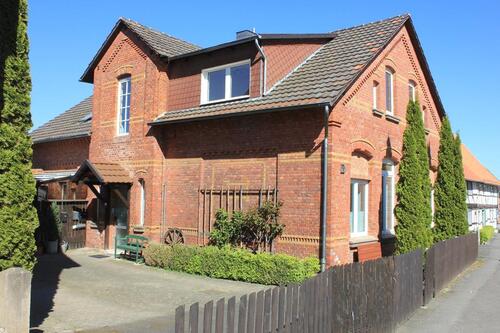 Foto - 9.5 Zimmer Mehrfamilienhaus, Wohnhaus zum Kaufen in Northeim