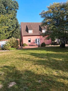 Foto - Charmantes Einfamilienhaus mit großem Grundstück