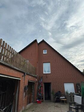 Foto - Einfamilienhaus mit Einliegerwohnung