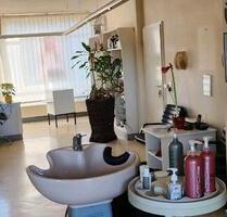 Ladenlokal - 600,00&nbsp;EUR Kaltmiete, ca.&nbsp; 47,00&nbsp;m&sup2; in Remscheid (PLZ: 42897) Gemarkung Bergisch Born