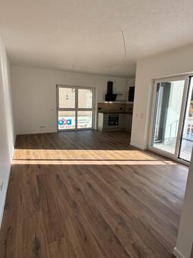 Foto - Schicke 2-Zimmer-Wohnung incl EBKPP in Leidersbach zu vermieten