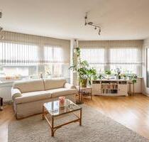 Sonniger Grünblick vom Süd-West-Balkon in Zehlendorf - Berlin Tempelhof-Schöneberg