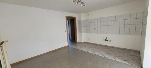 Foto - 4 Zimmer Erdgeschoßwohnung zur Miete in Hellenhahn-Schellenberg