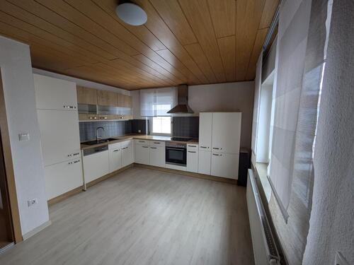 Foto - Freundliche 4-Zimmer-Wohnung mit Gartennutzung