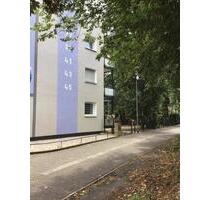 2-Zimmerwohnung im Erdgeschoss und schönem Balkon - Frankfurt am Main Unterliederbach