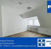 HOMBURG-CITY; MODERNE UND HELLE 2 ZKB WOHNUNG MIT GARTENMITBENUTZUNG