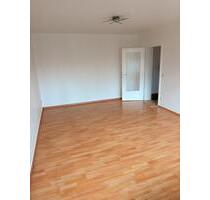 3 Zimmer Jobcenter möglich - 1.200,00 EUR Kaltmiete, in Mönchengladbach (PLZ: 41061)