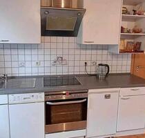Mobilierte 3,5 Zimmer Wohnung 73 qm - Essen Stadtbezirk VII