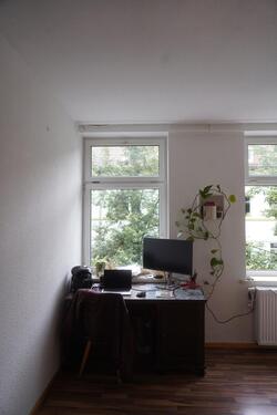 Foto - Großes Zimmer in enorm sympathischer WG(NUR UNTERMIETE bis 15.10)