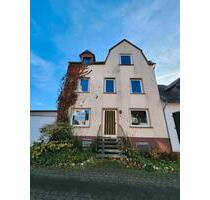 Einfamilienhaus freistehend an der schönen Mosel - Pünderich