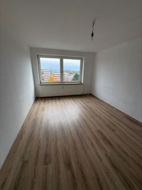 Foto - Helle 3-Zimmer-Etagenwohnung in Emden – 78,23 m² auf der 7. Etage